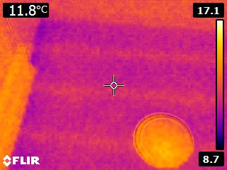 THERMAL CAMERA IMAGE SHOWING MISSING INSULATION IN A REAR EXTENSION